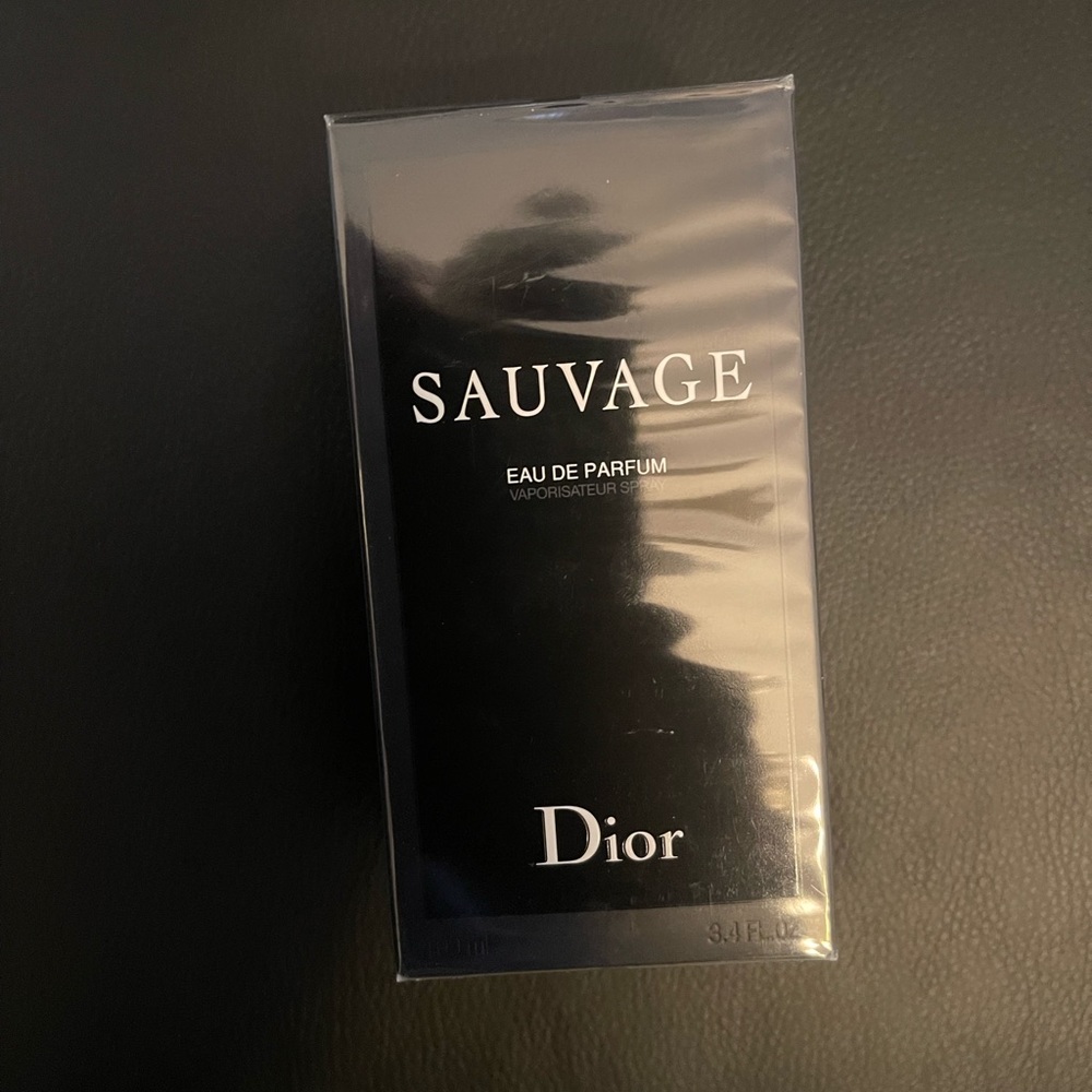 Mens cologne